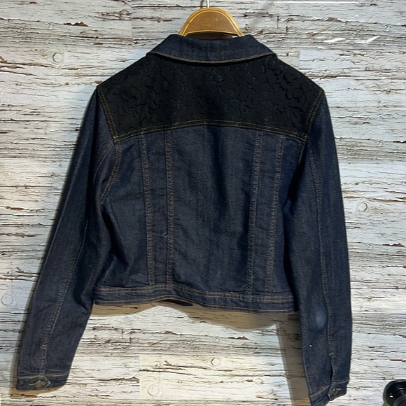 🏁 Denim vest with metal spikes and lace size large - Picture 7 of 8